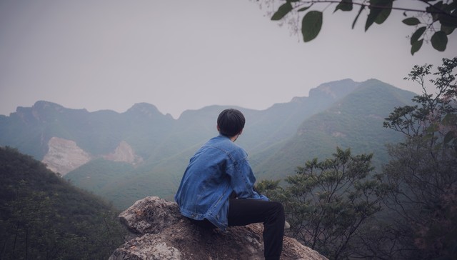 身边有小人，不必紧张，害怕，用以下四个招数应对