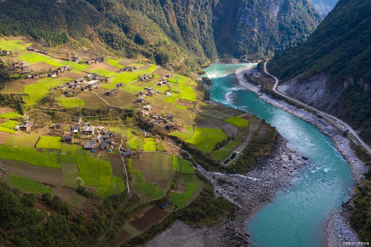 云南最值得去的五个景点,云南必须去的几个景点推荐一下