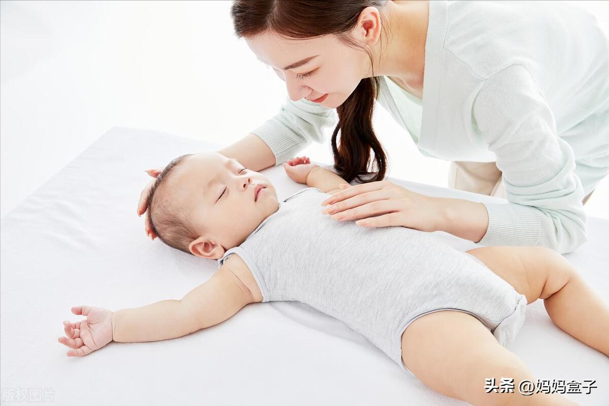 宝宝睡得晚起得晚有危害吗,宝宝睡得太晚是不是影响记忆力