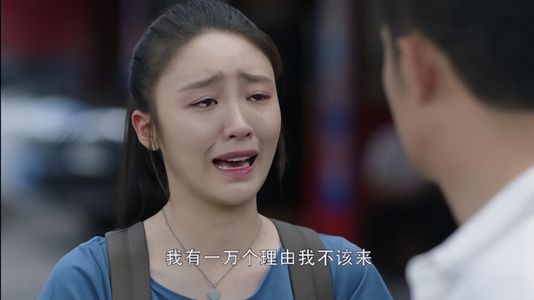 黑红小花张月：质疑整容上位不雅，演绿茶遭网暴，新剧逆转口碑