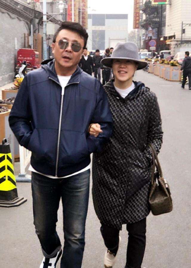 王楠患癌后丈夫的做法令网友泪目,王楠患癌12年