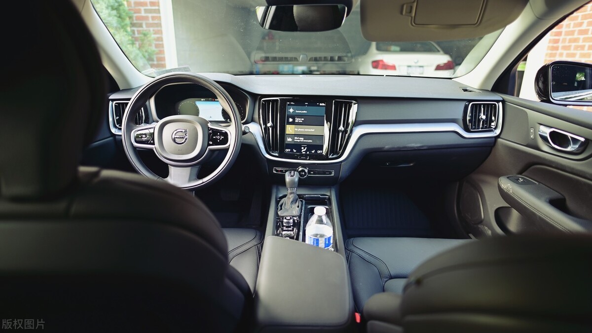 为何老手建议不买suv,普通家庭购买suv真的是个坑吗