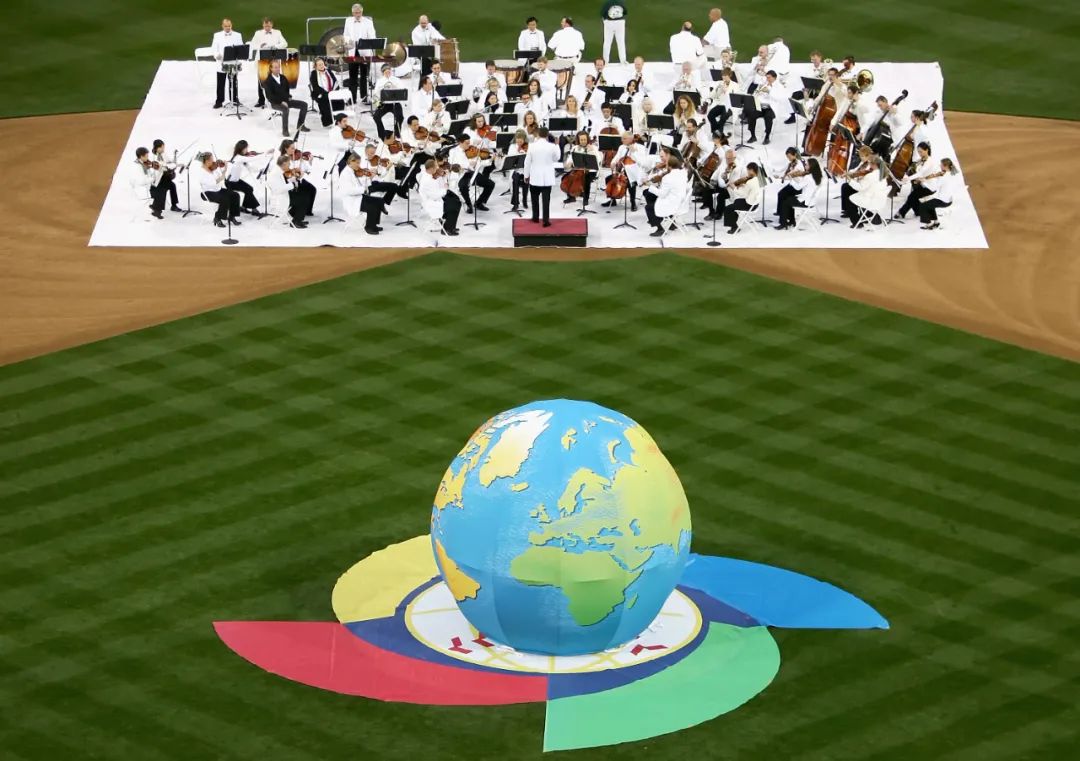 日本队剑指冠军遗憾止步16强,比赛关键时刻赢日本队