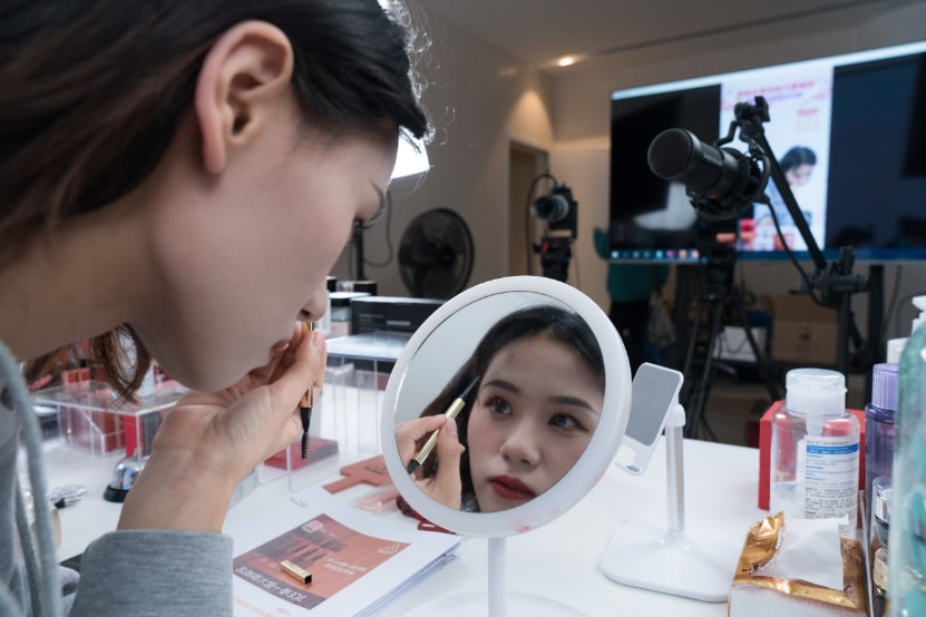 唯品会品牌价格低原因,唯品会上面的名牌为什么那么便宜