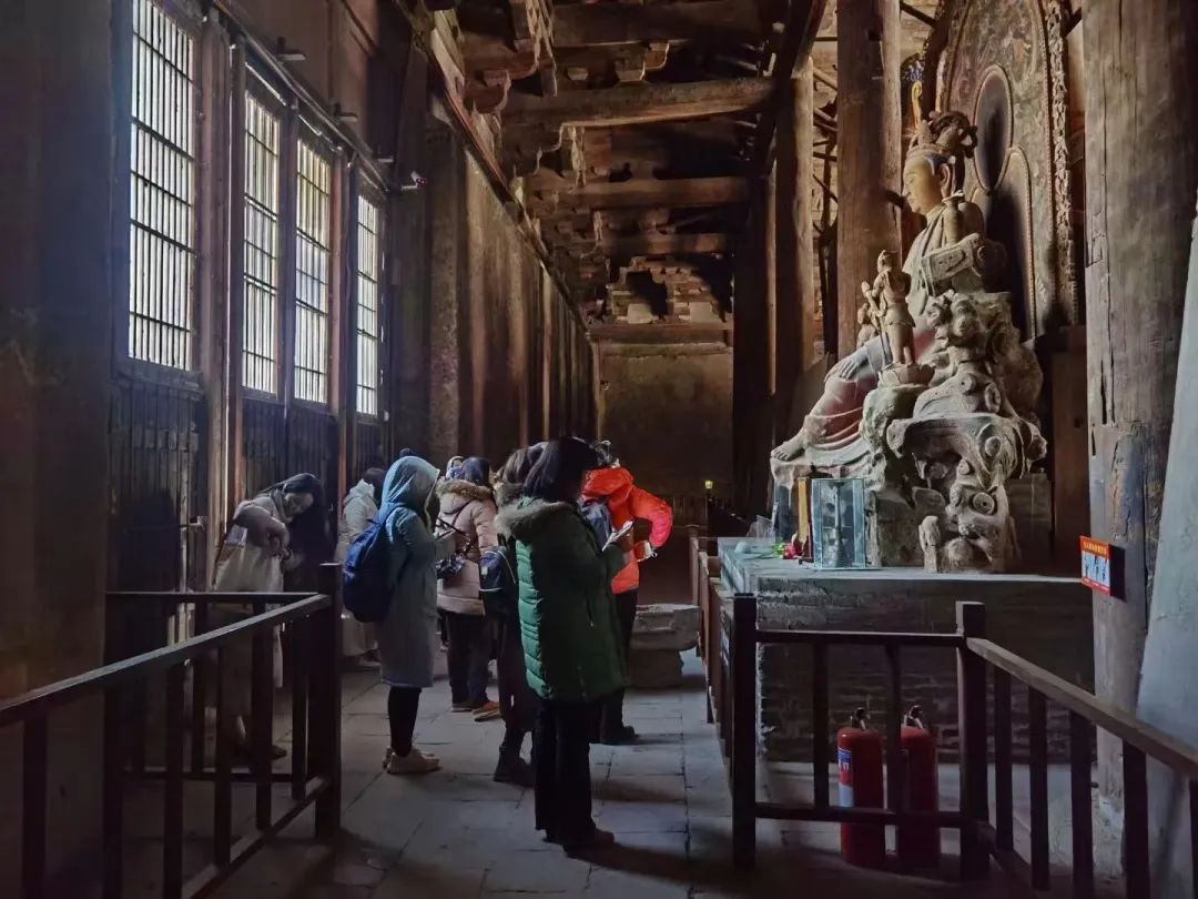 去了这座魔幻的东北烧烤之城，感觉这些年的烧烤都白吃了