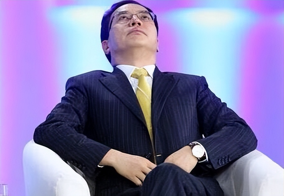 名校学霸毕业4000月薪,清华学霸拿到5亿融资