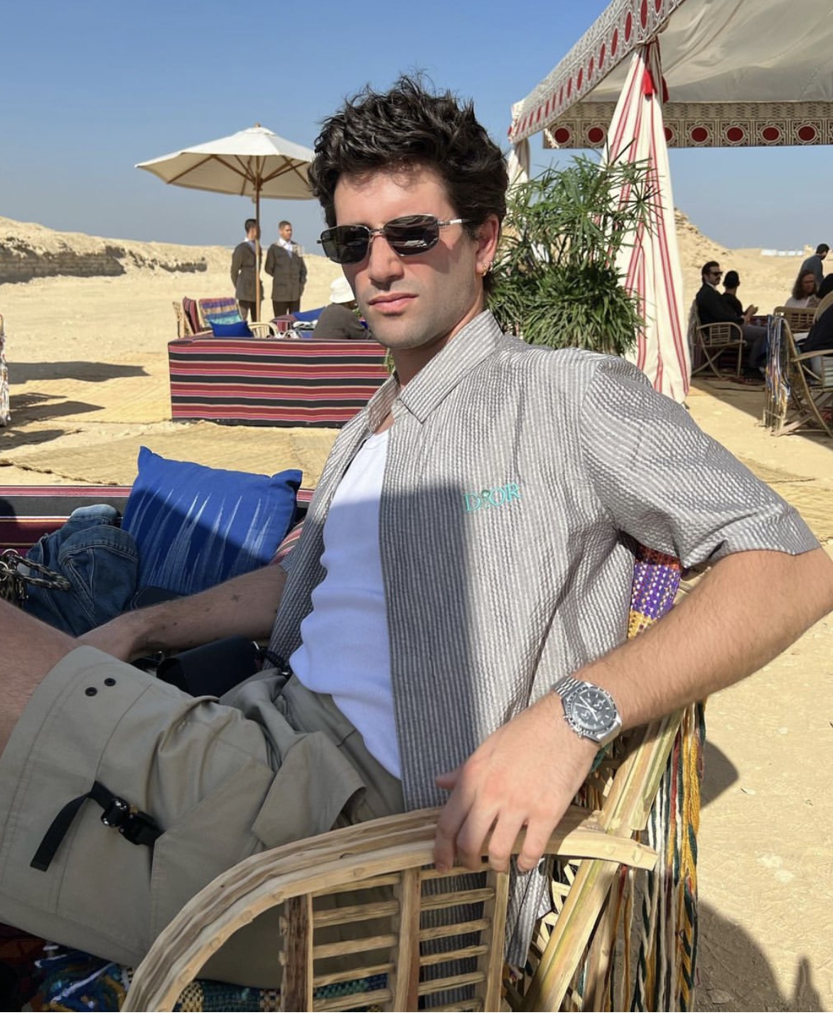 造型师MarcForne的搭配态度：男人穿的越简单，就越好看！