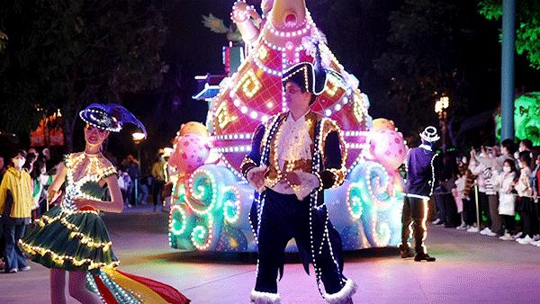 换个方式闹元宵资讯,融创文旅城烟花秀