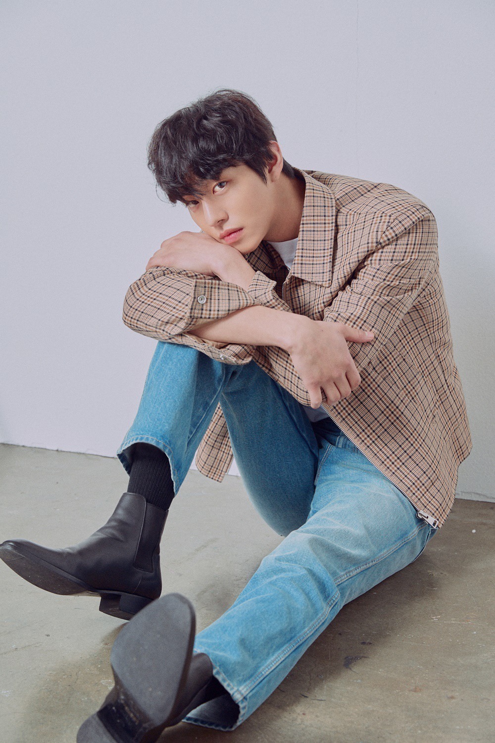 韩国最有名的三个男演员,韩国最好三位男演员