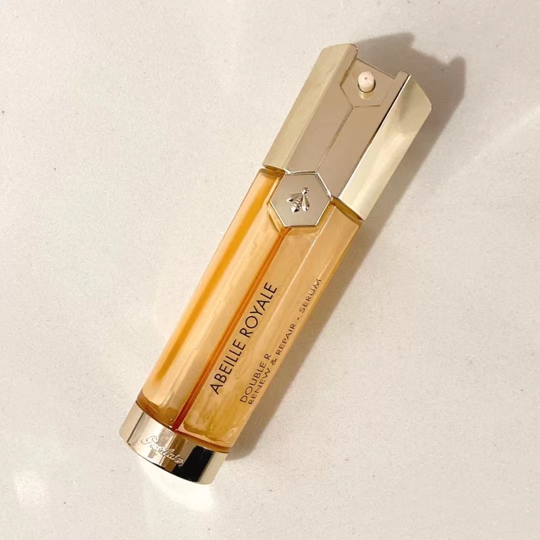 娇兰*管双**精华的主要功效是什么？用过才知道，真的没有什么平替