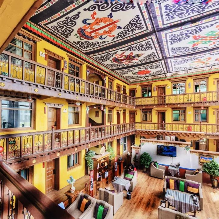 宝“藏”美宿评选活动丨有没有一间美宿，让你为*藏西**怦然心动？