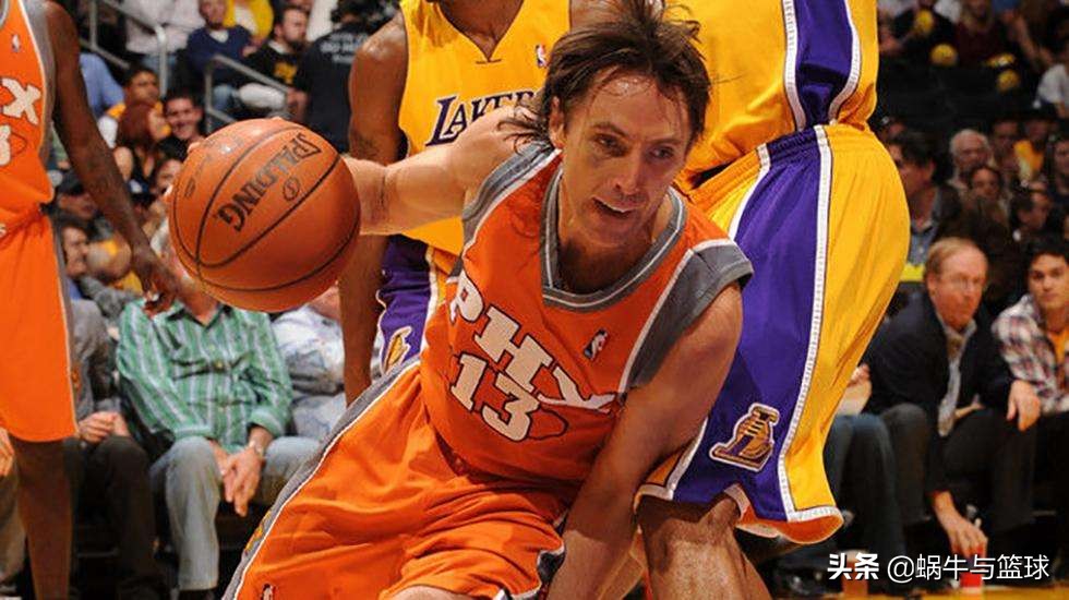 保罗乔治身披13号第一场比赛,乔治13号球衣步行者