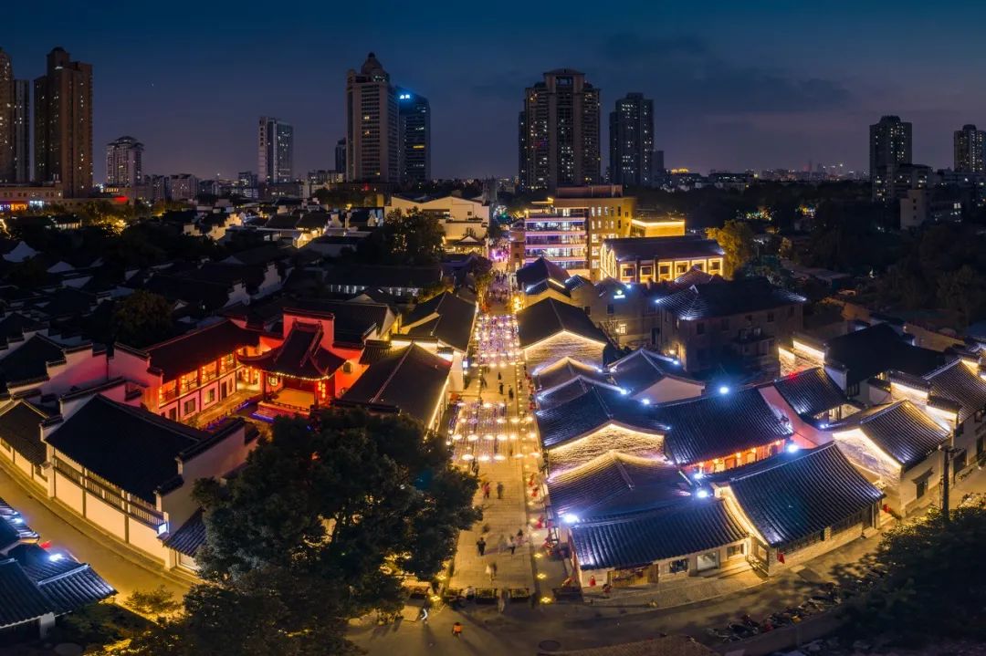 熙南里南京再添国字号夜明珠,南京熙南里仿古商业街区