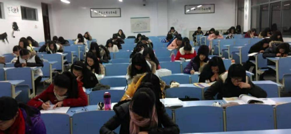 35岁以后的博士找工作受限制了么,博士就业难的真实现状