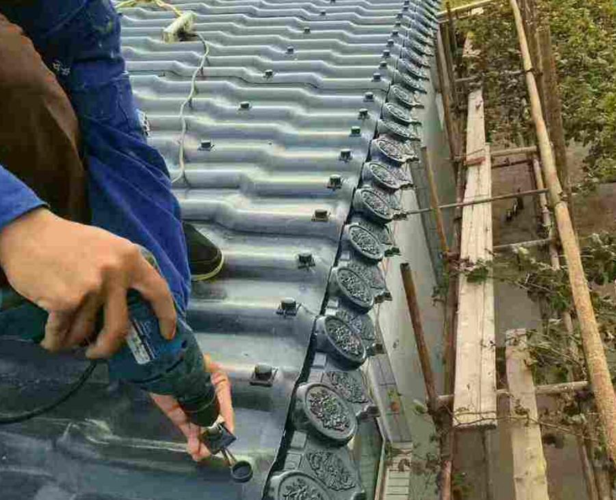 自建房房顶琉璃瓦利弊,树脂瓦红顶白底好用