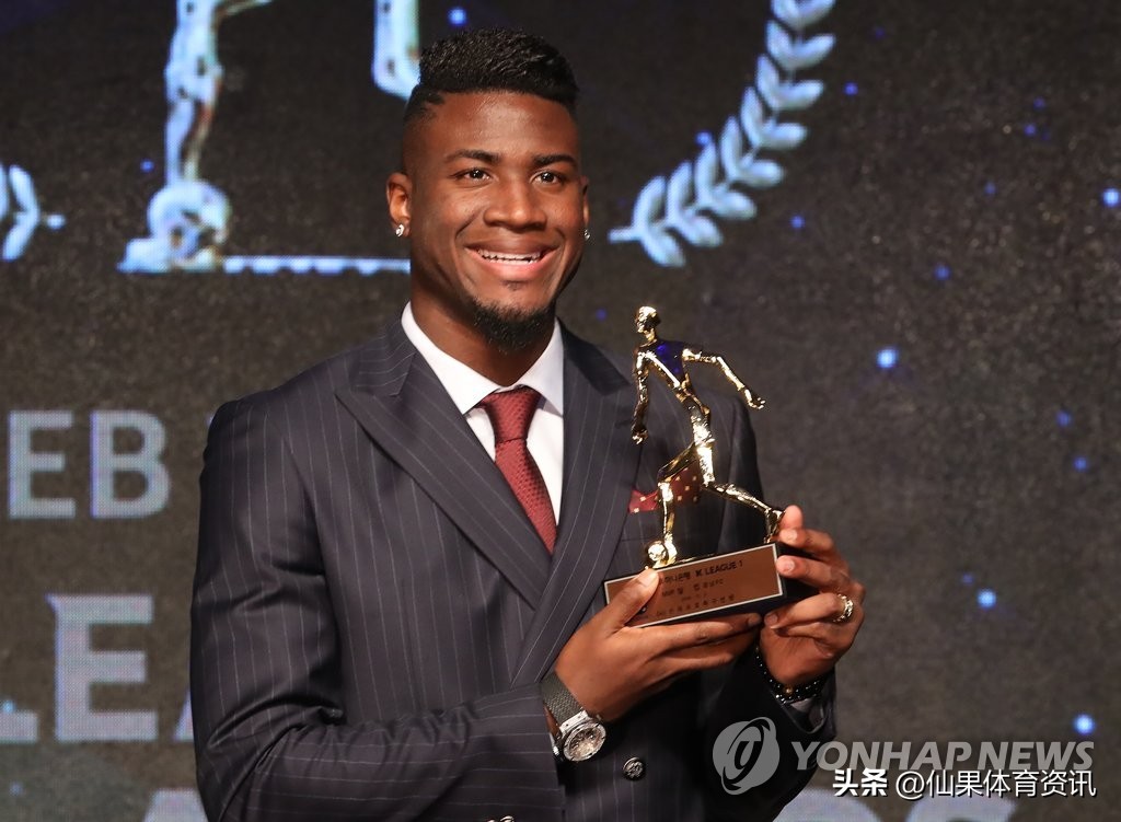 马尔康中超进了几球,球员马尔康近况