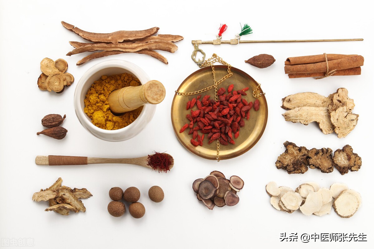 女性不到40岁闭经是什么原因,女性闭经的原因及闭经的危害