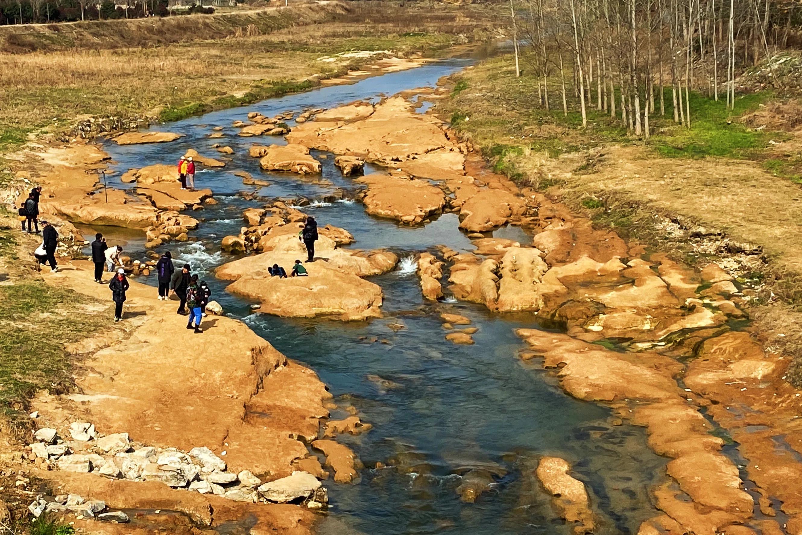 河边的景色真是太美了,文川河风景