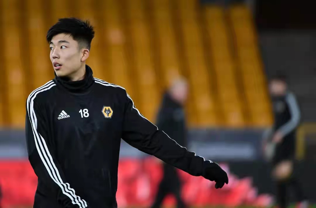 切勿吹捧!他们曾经比方昊更出色,盘点中国足球五大被遗忘的新星