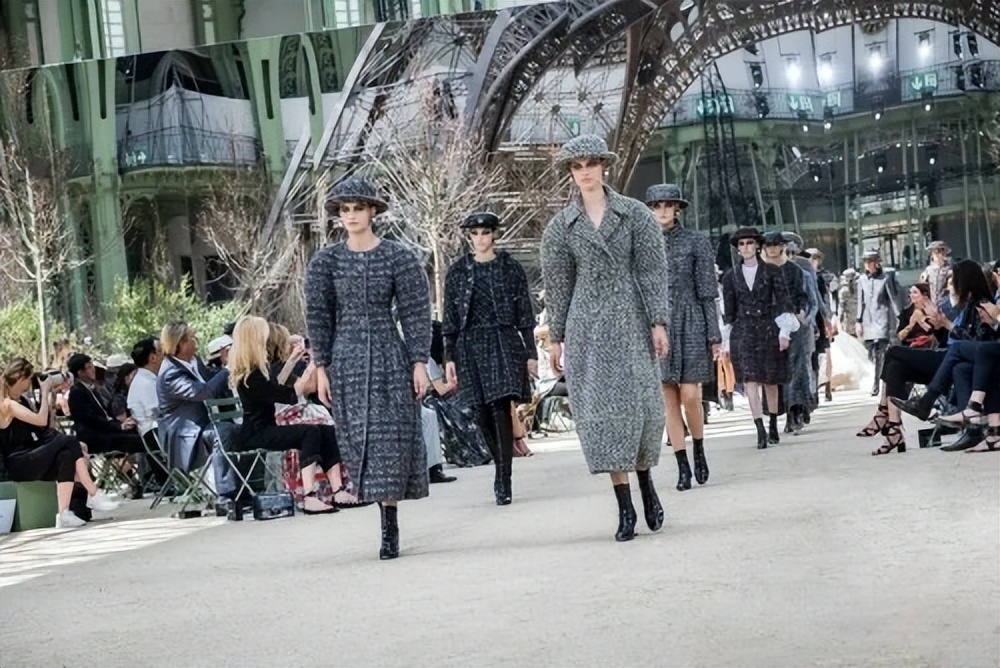 竹帛“说”——我看法兰西