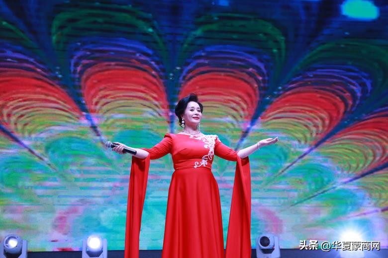 “翰墨飘香公益迎春”第二届内蒙古书画春晚颁奖盛典在呼举行