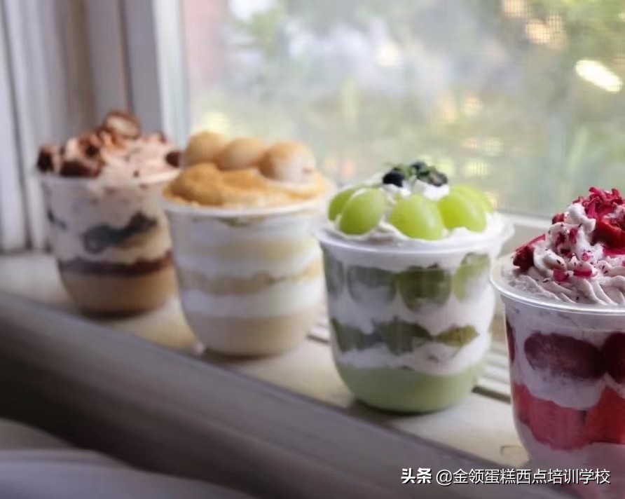 从西点培训学校出来还需要学徒吗,想学烘焙是做学徒还是去培训学校