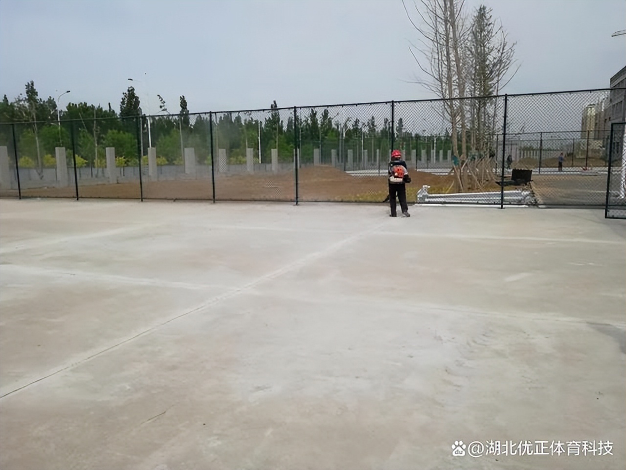 硅pu篮球场施工全过程,北京硅pu塑胶篮球场报价