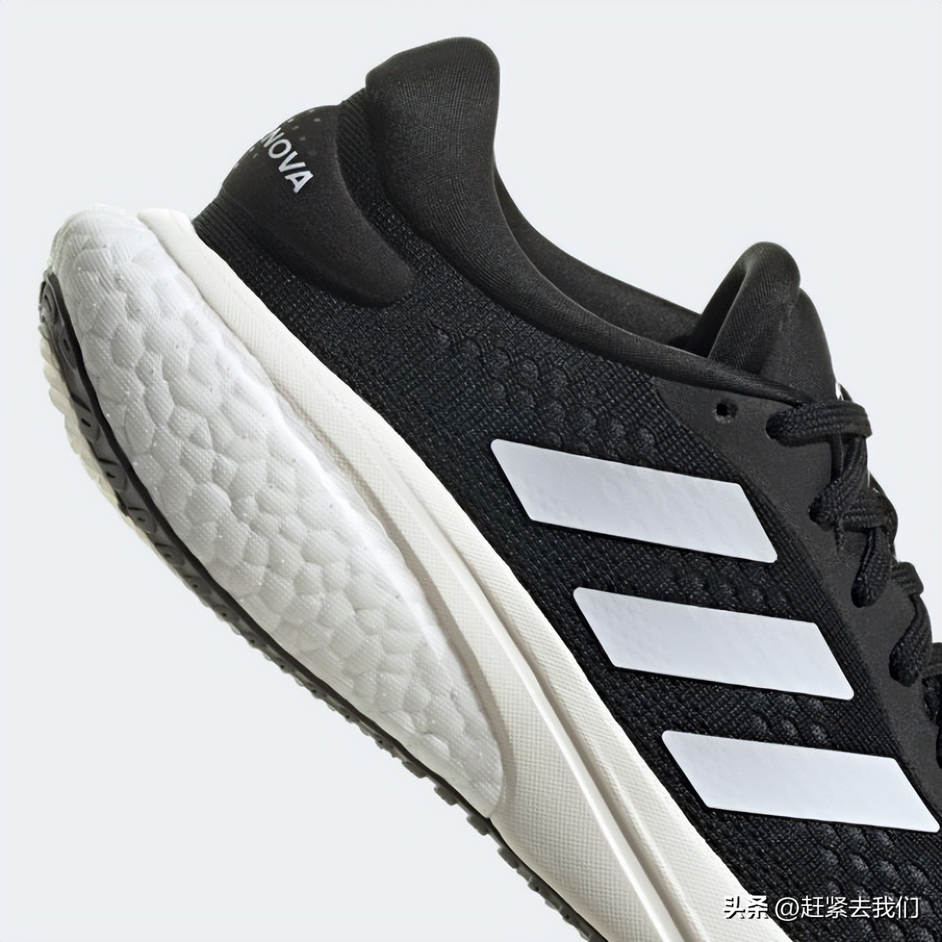 踩在云朵上的跑鞋,踩在云朵上的鞋子视频