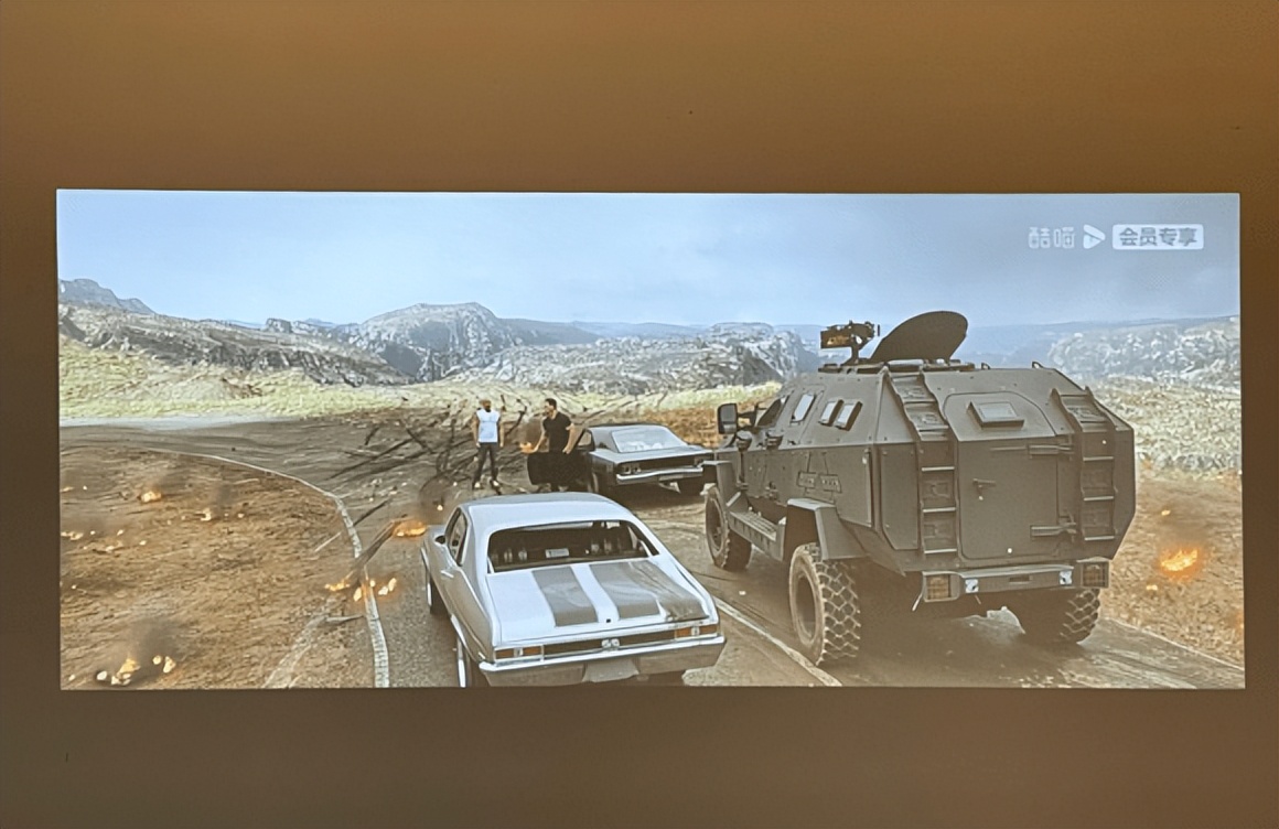 大眼橙x7dpro投影仪横评,大眼橙投影仪x7dpro测试