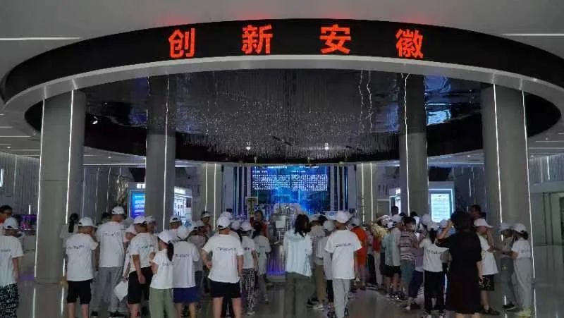 小记者游家乡,小记者户外采风