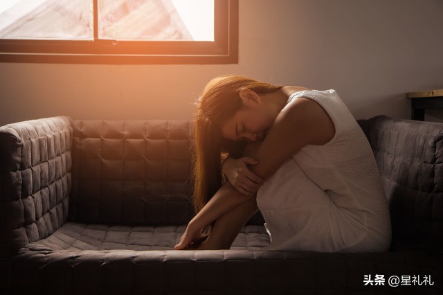 “前男友业主群聊骚，我果断分手后，曾悔得肠子都青”