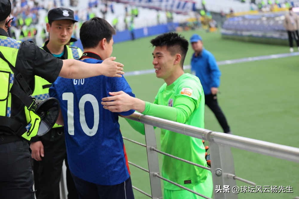 上海申花1-1武汉三镇特谢拉点球破僵邓涵文推射扳平