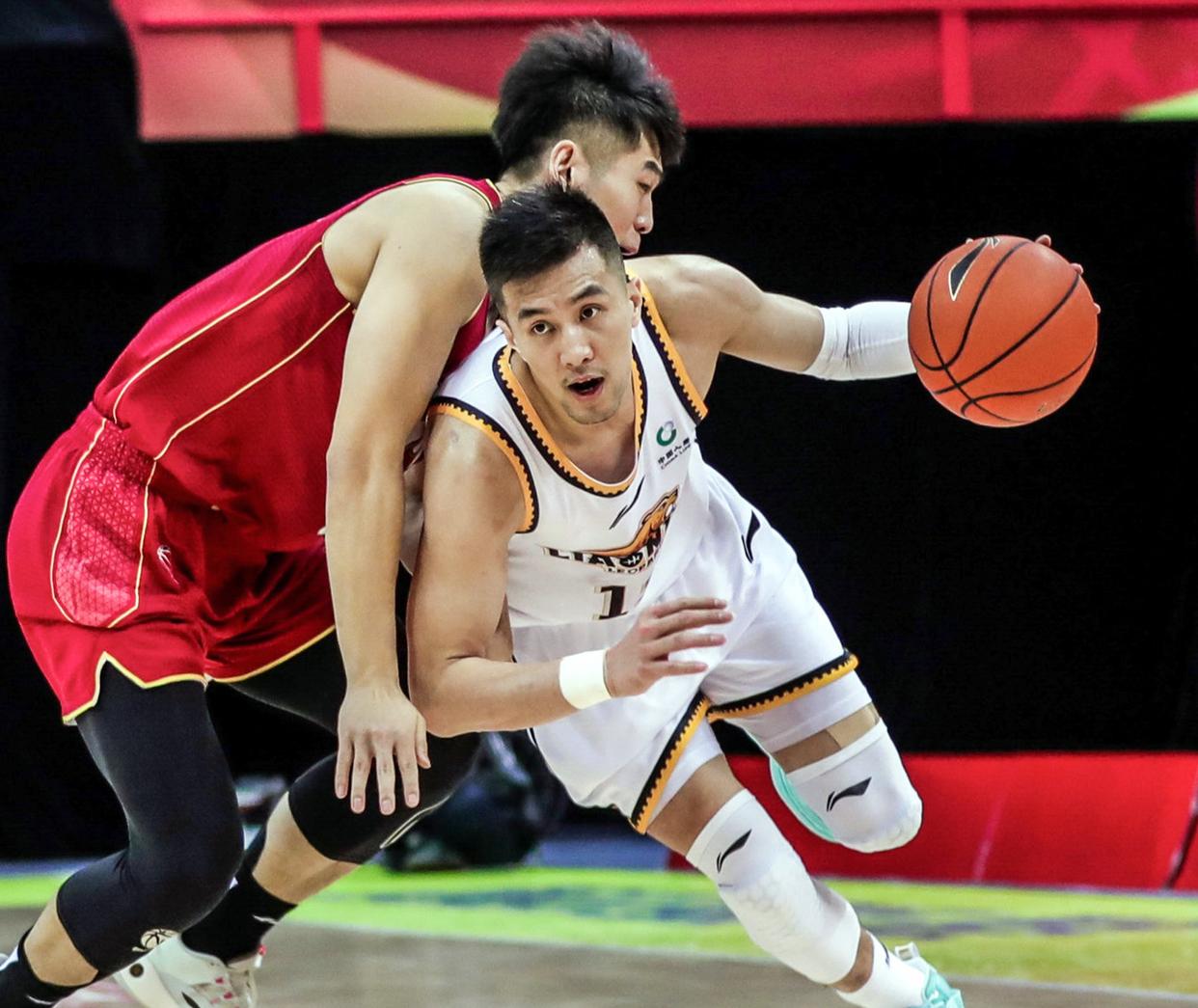 底蕴定胜负，辽宁力擒金租，打法改型，本钢一点该学广东宏远