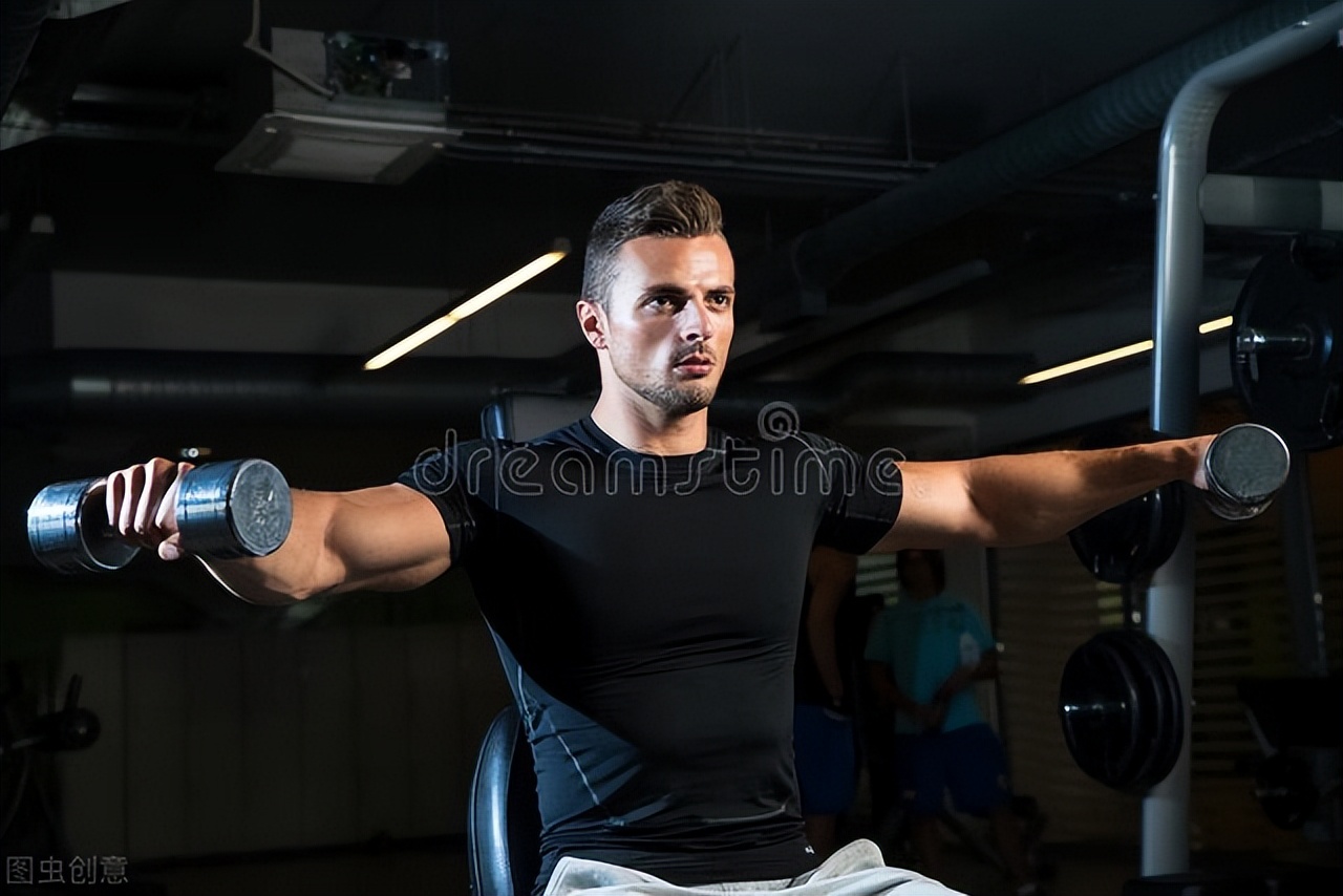 新手什么时间段健身增肌最好,不同的年龄增肌方案