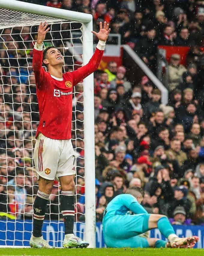 c罗壁纸照片保存到相册,c罗世界杯壁纸照