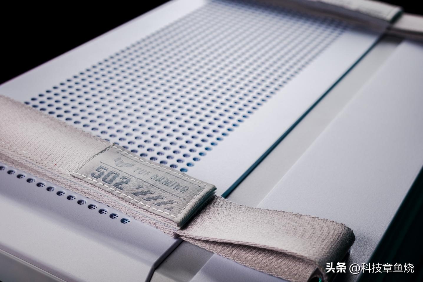 华硕tuf502机箱配置,华硕tuf502弹药库无界版机箱