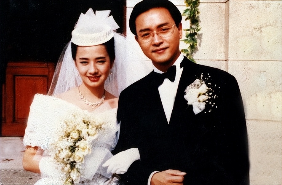 20年后再看张国荣：为何他会对一个男人情有独钟？原因尽显可怜！