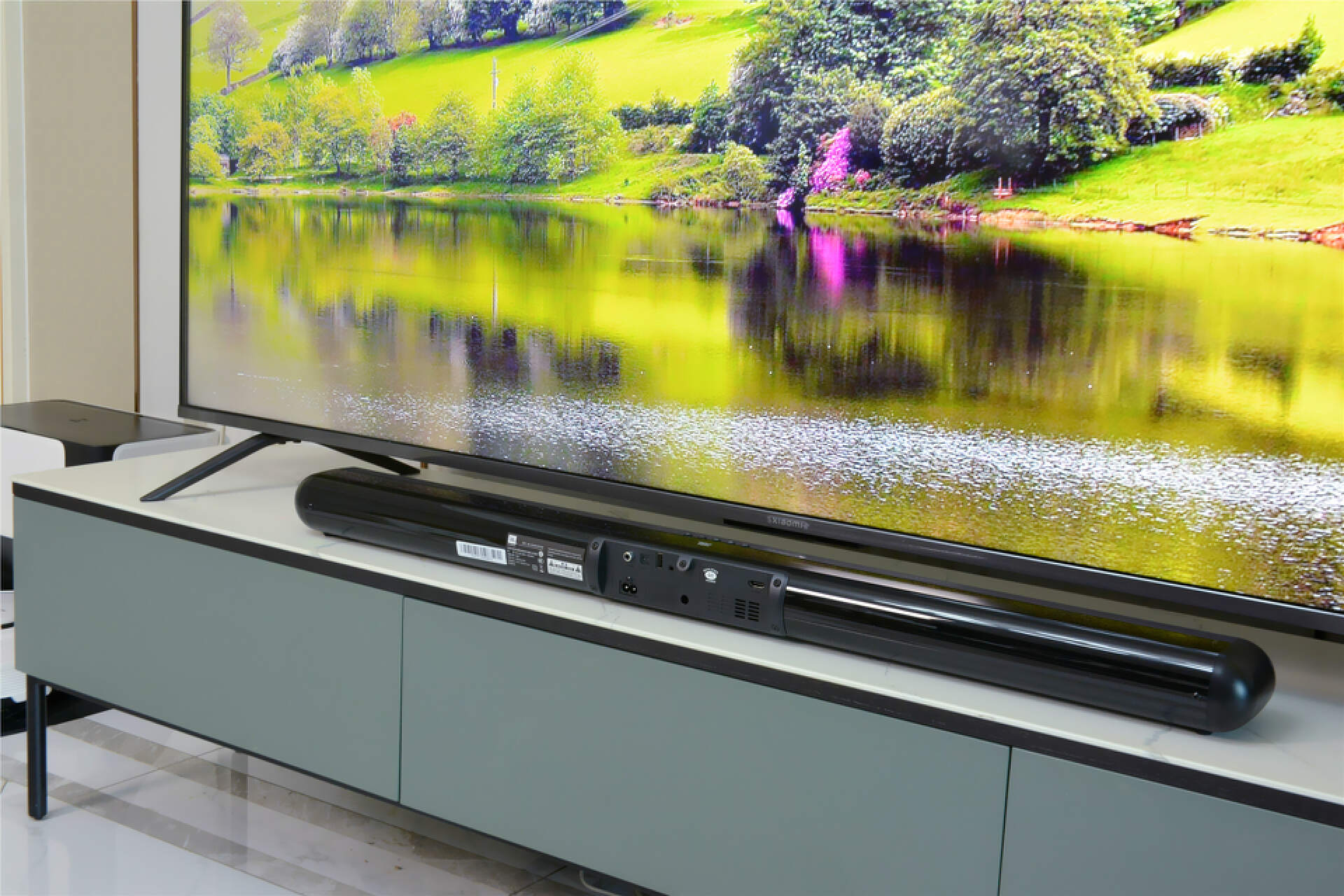 是影院也是KTV，客厅电视不再是摆设，JBLKTV350入手简评