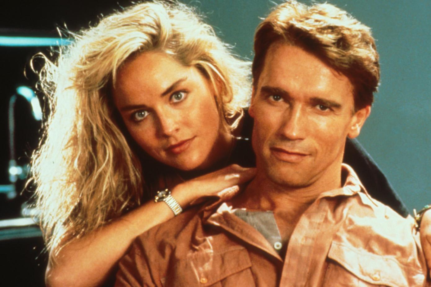 莎朗斯通六部电影,十部惊艳大片莎朗斯通