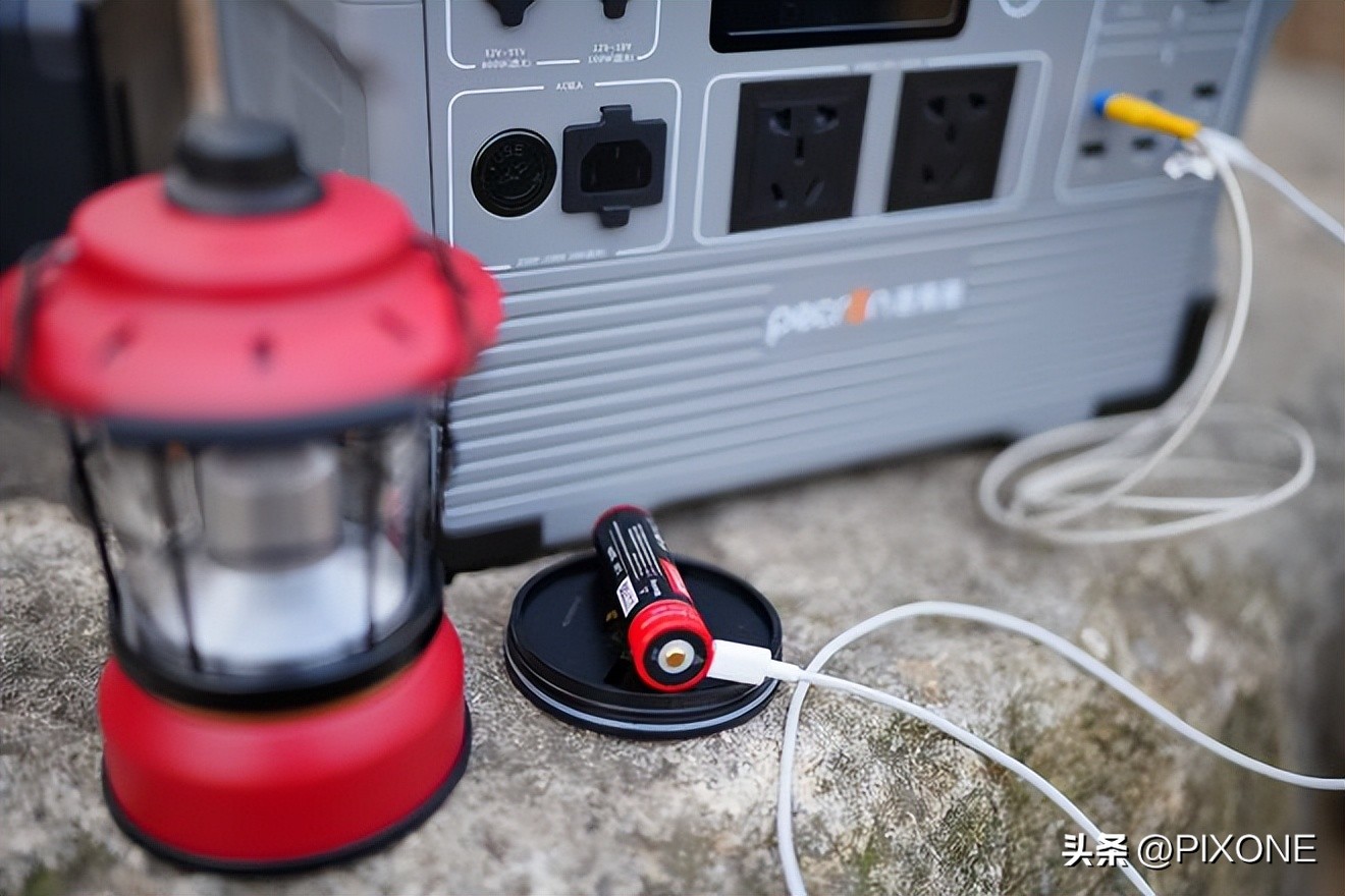 百克龙户外电源对比电小二,百克龙户外电源测评