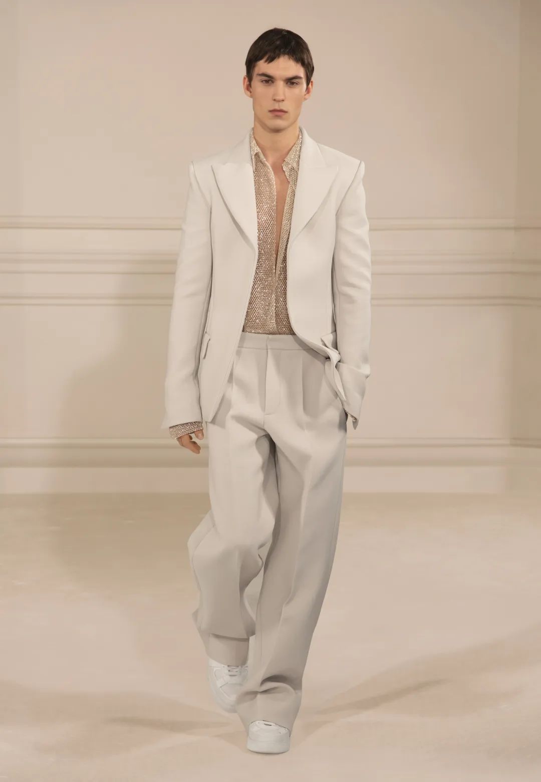 高定全新系列,高定和大众定制区别