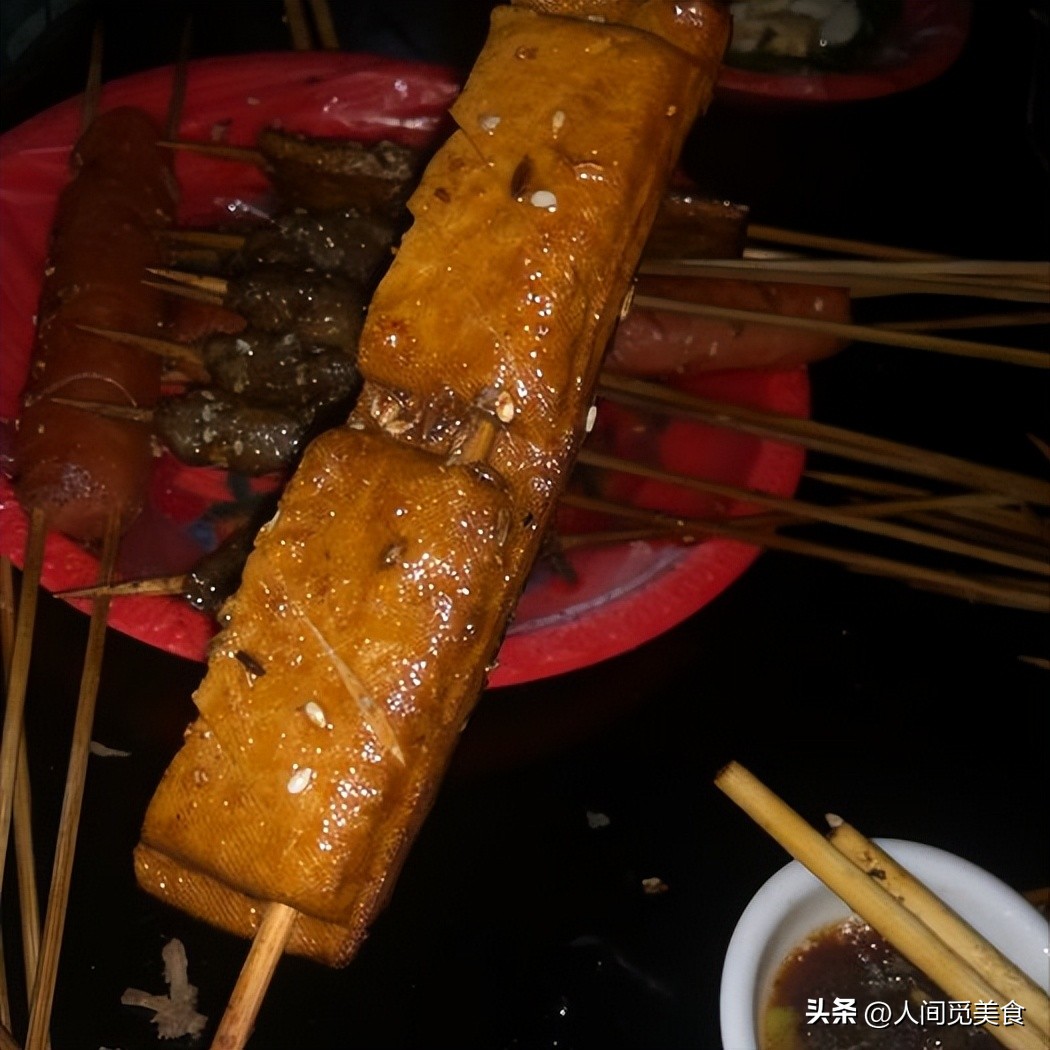 3个重庆小伙高考后来海南玩,点了一桌子菜,结账时确认3遍不敢信