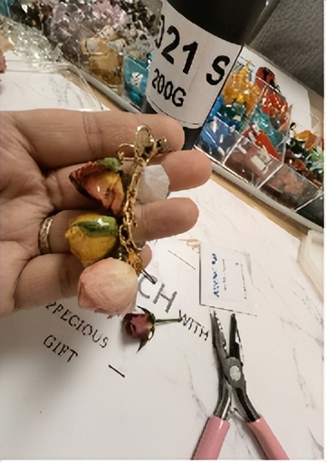 打卡超大萌兔、放水灯……纺织谷上元市吉超多惊喜等你来发现！