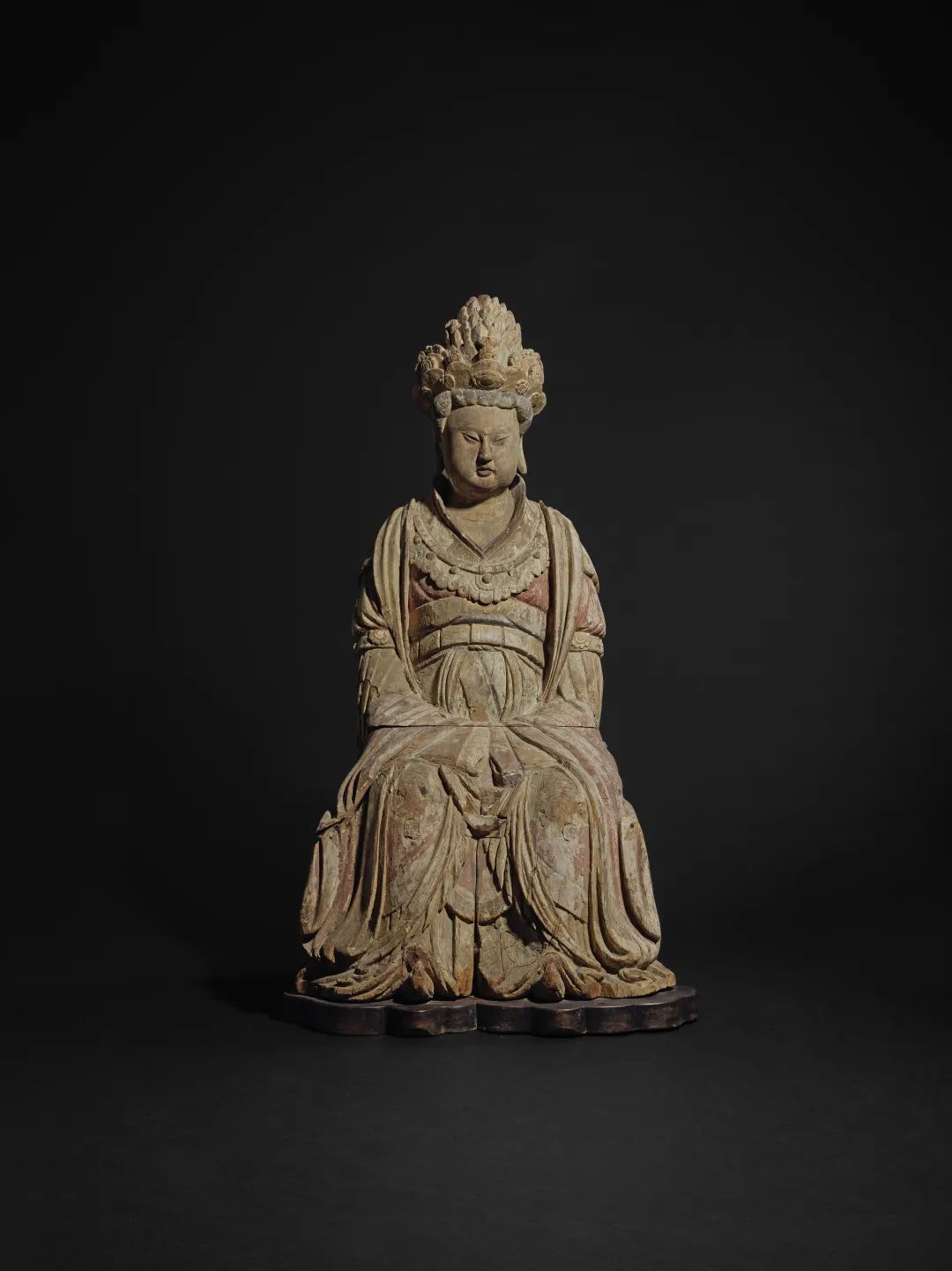 高清水月观音像,水月观音雕像海外博物馆藏