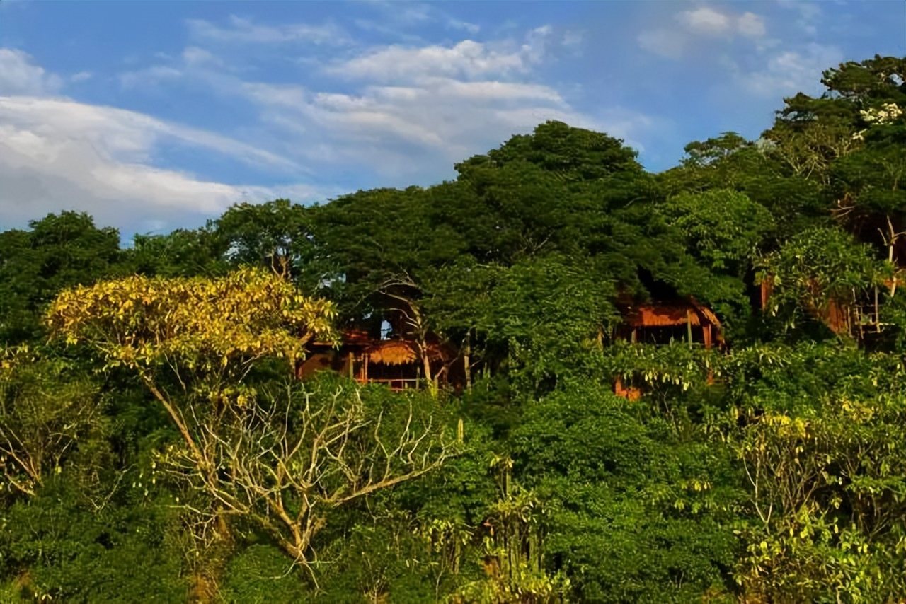 中国最受欢迎的35家顶级野奢酒店,中国最美的十大度假休闲酒店