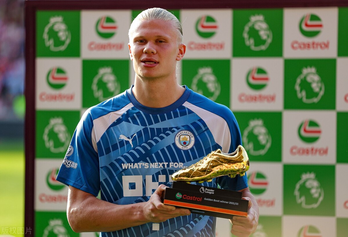 曼城哈兰德对战巴黎圣日耳曼,哈兰德帽子戏法曼城利物浦逆转