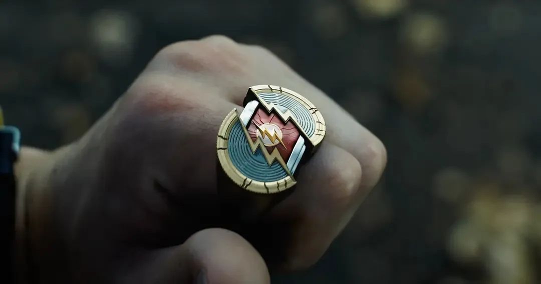 dc闪电侠开启多元宇宙了吗,闪电侠预告dc宇宙