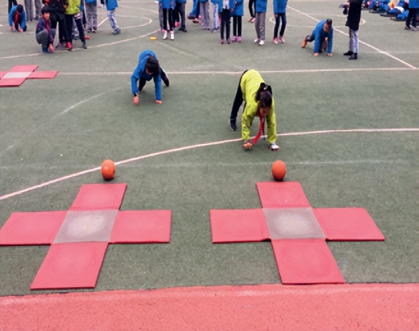 体育中小学训练用球,体育游戏在小学中的实践研究