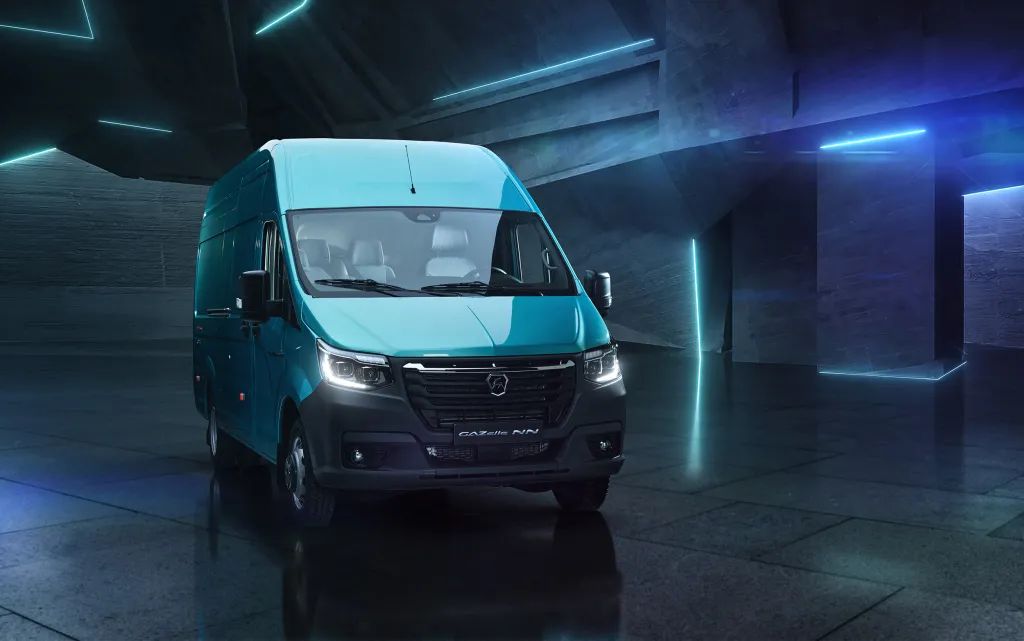 多家车企计划停产燃油车7座混动,在俄罗斯停产的车企