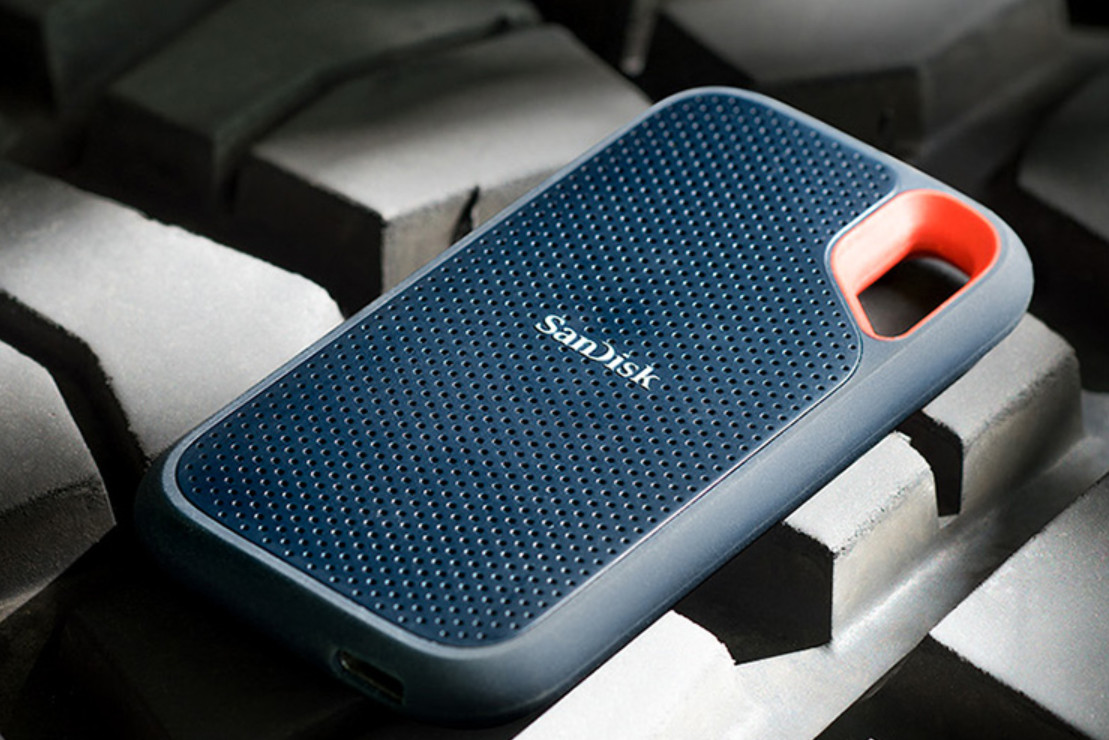 移动固态硬盘买西数还是闪迪,西数闪迪三星固态硬盘测评